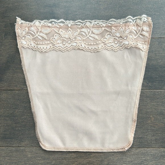 Women’s Cami Secret Lace Camisole, Bra Cleavage Privacy Cover, Adjustable, 3 - Picture 3 of 11